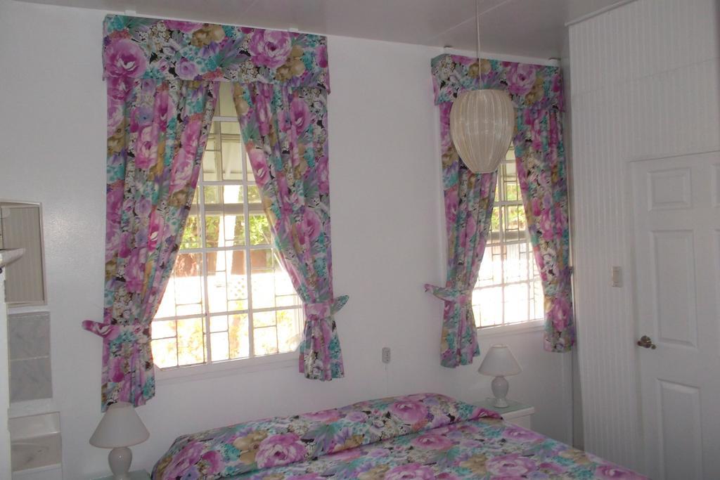 Beach Guest House Cleverdale Bridgetown Kamer foto