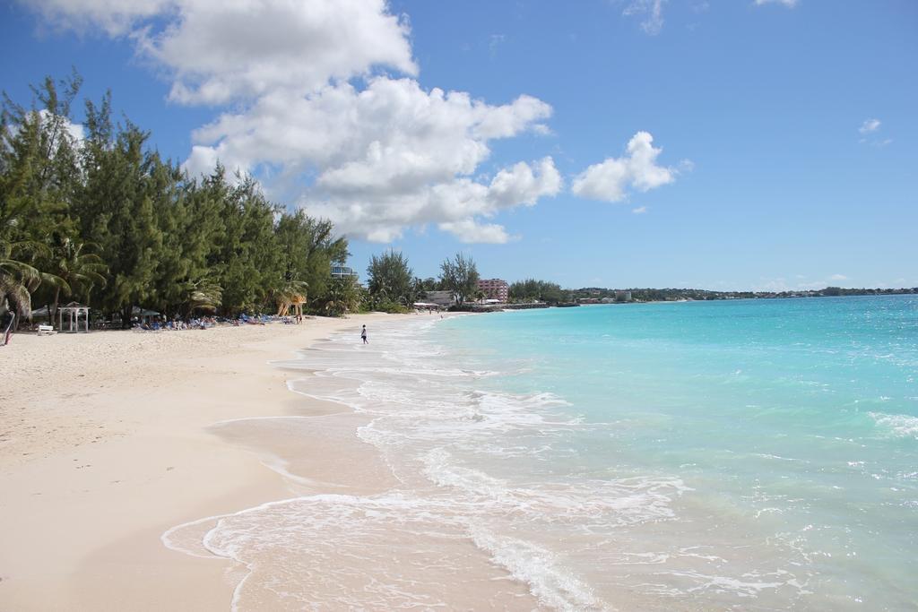 Beach Guest House Cleverdale Bridgetown Buitenkant foto